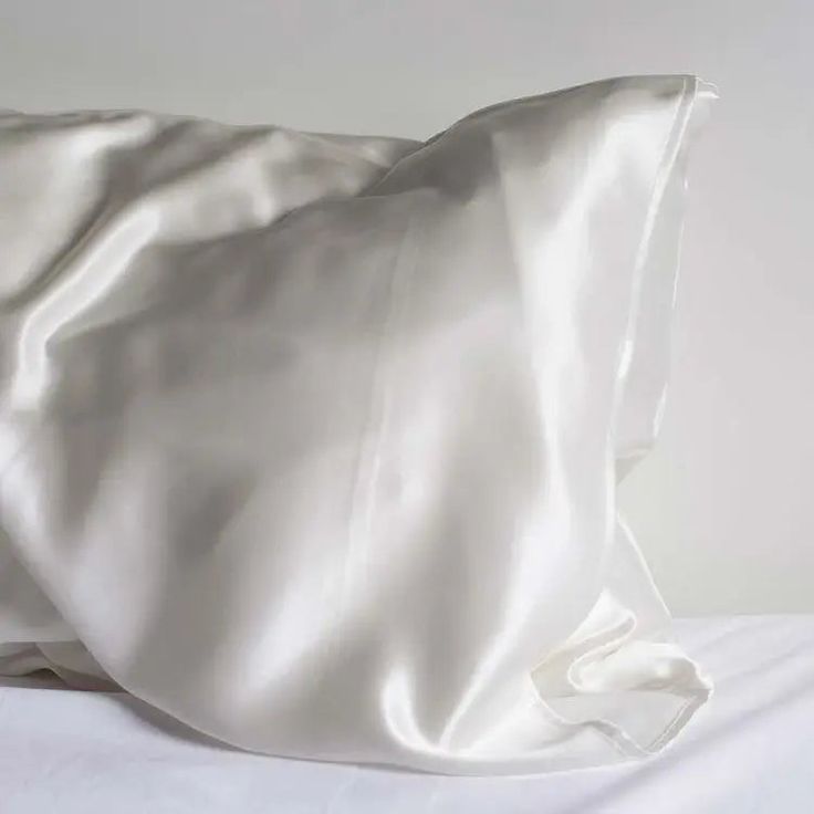 Eucalypso Silky Pillowcase Set