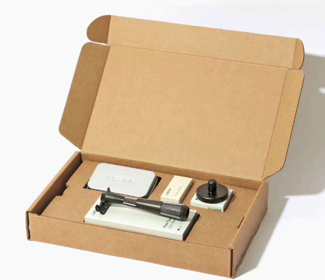 The Leaf Triple-Blade Razor Kit &amp; Gift Set