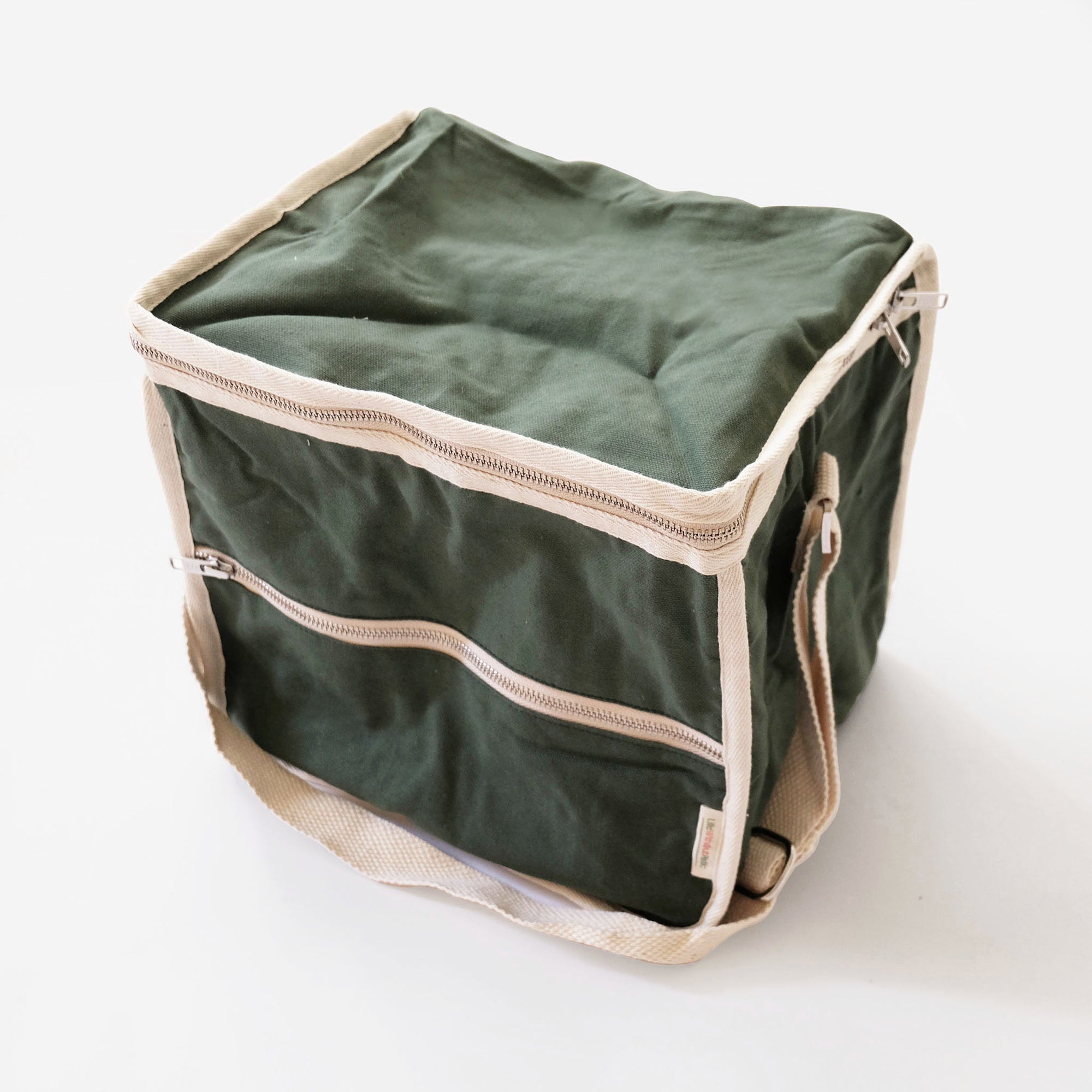 insulated wool lunch box