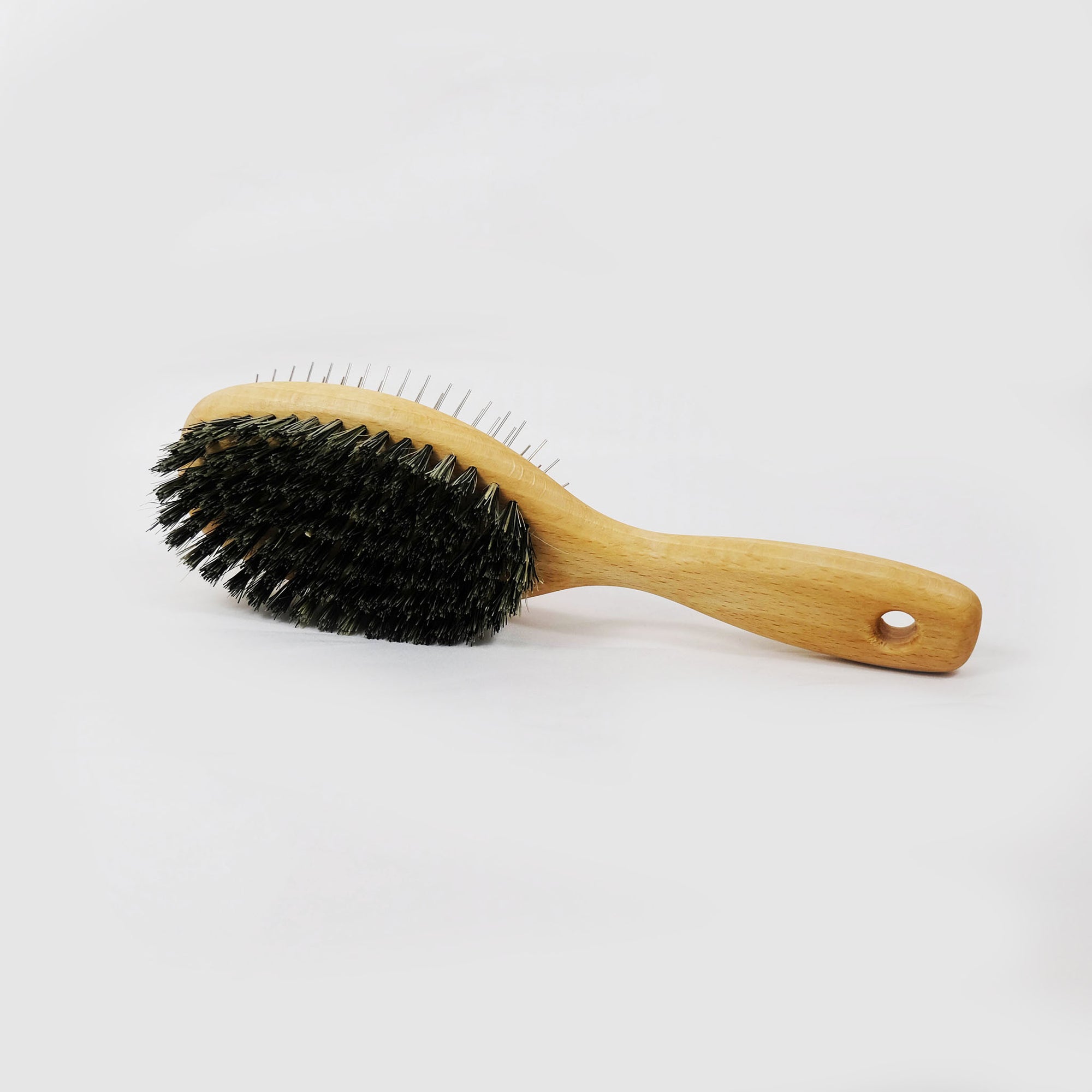 plastic-free dog brush